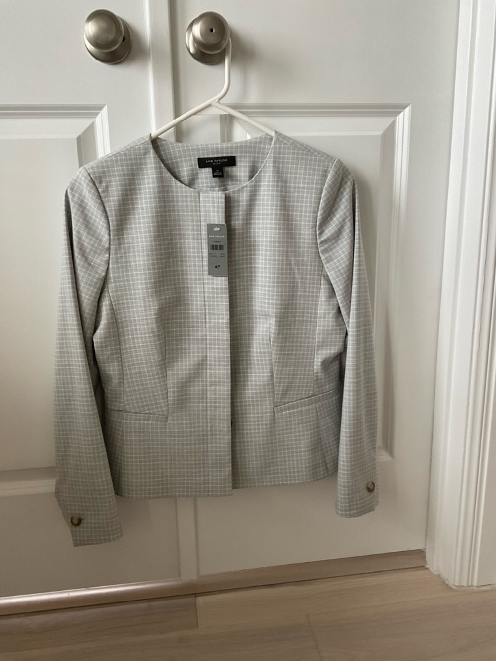Ann Taylor Gray Windowpane Collarless Blazer